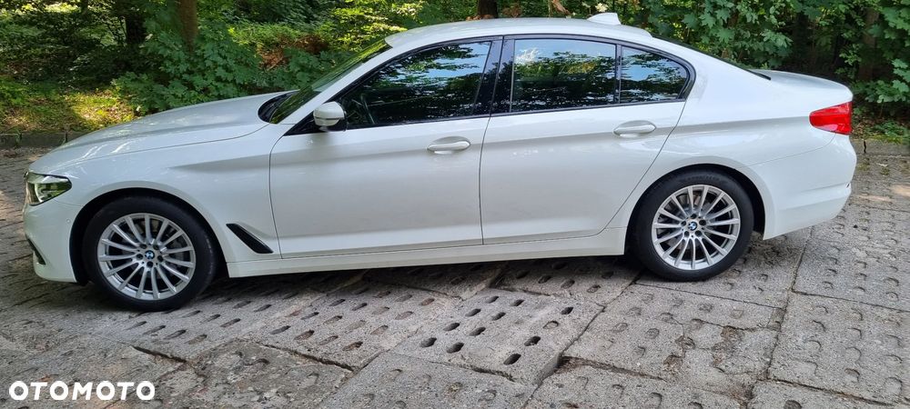 BMW Seria 5 530i xDrive Sport Line sport - 21