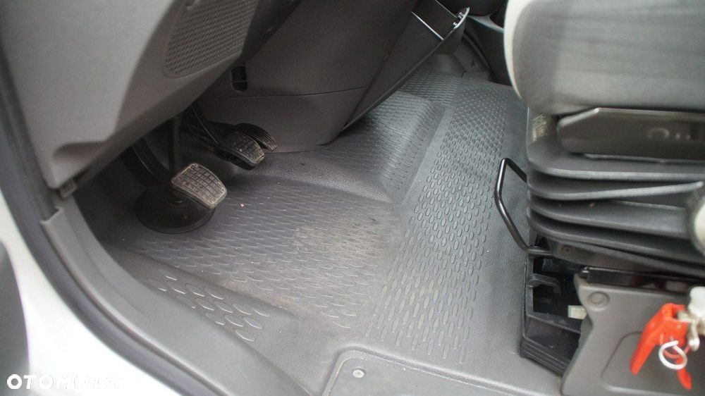 Iveco Daily 50C15 3.0 (150Km) ALUMINIOWY KONTENER 10EPAL * DMC 3.5T * Kat.B * Klima * SUPER STAN * Import - 7