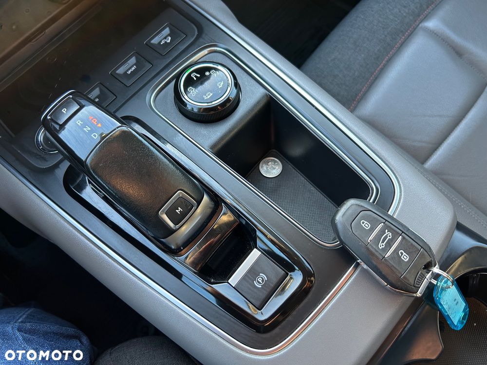 Citroën C5 Aircross 1.6 PureTech Shine EAT8 - 23