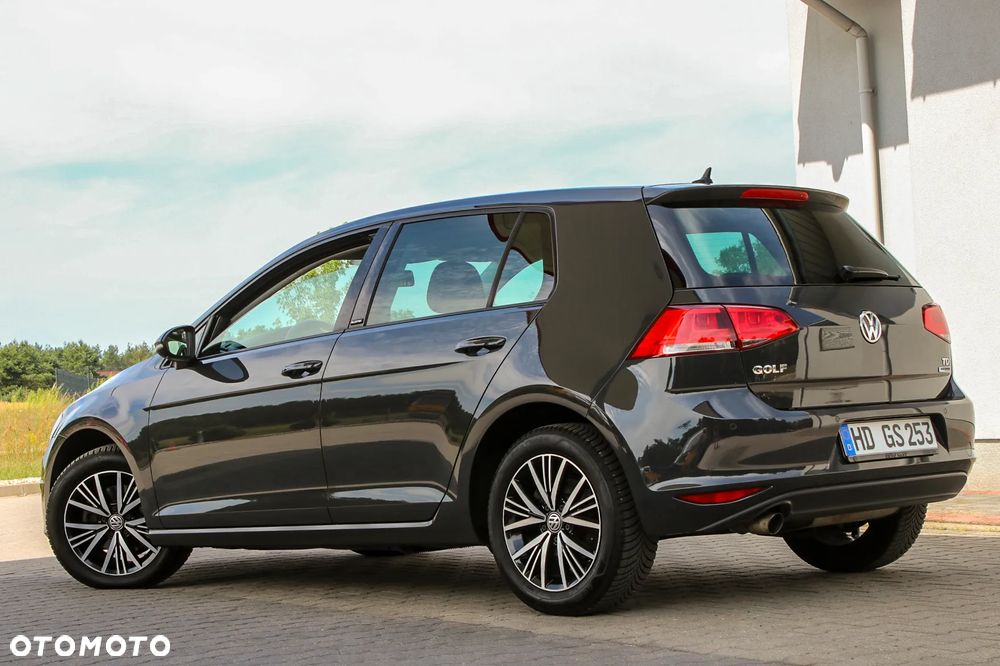 Volkswagen Golf 1.6 TDI BlueMotion Technology Allstar - 17
