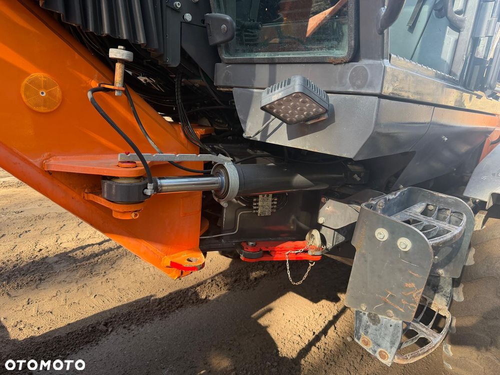 New Holland F 106.7 A - 15