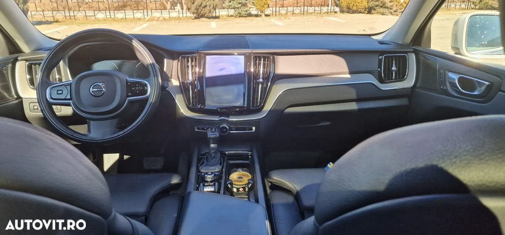 Volvo XC 60 D5 AWD Inscription - 18