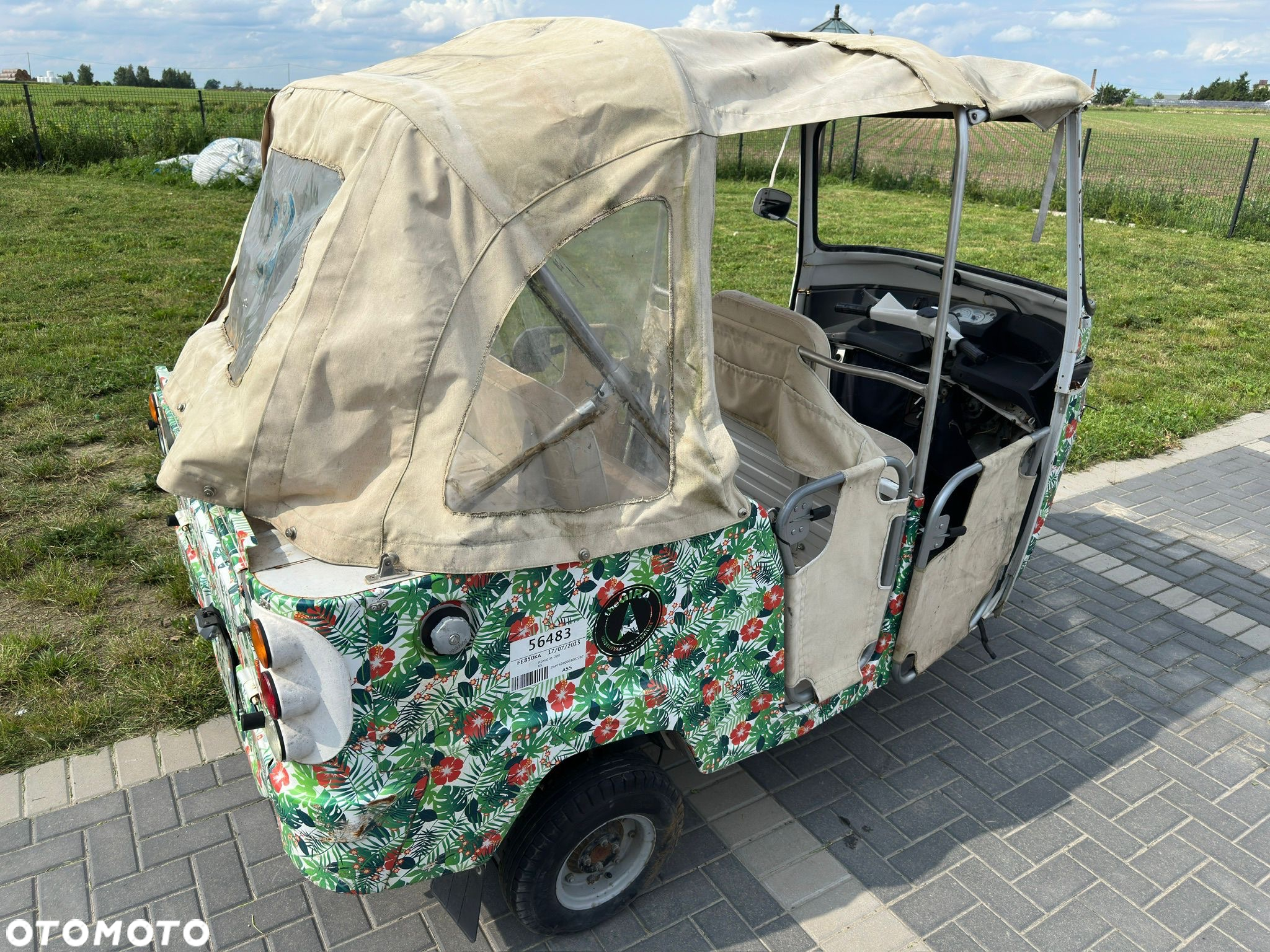 Piaggio Ape Calessino