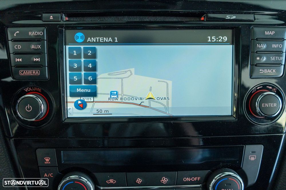 Nissan Qashqai 1.5 dCi N-Connecta - 11