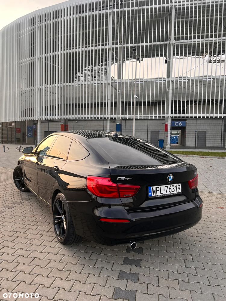 BMW 3GT 318d - 2