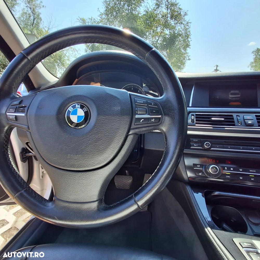 BMW Seria 5 520d Aut. - 7