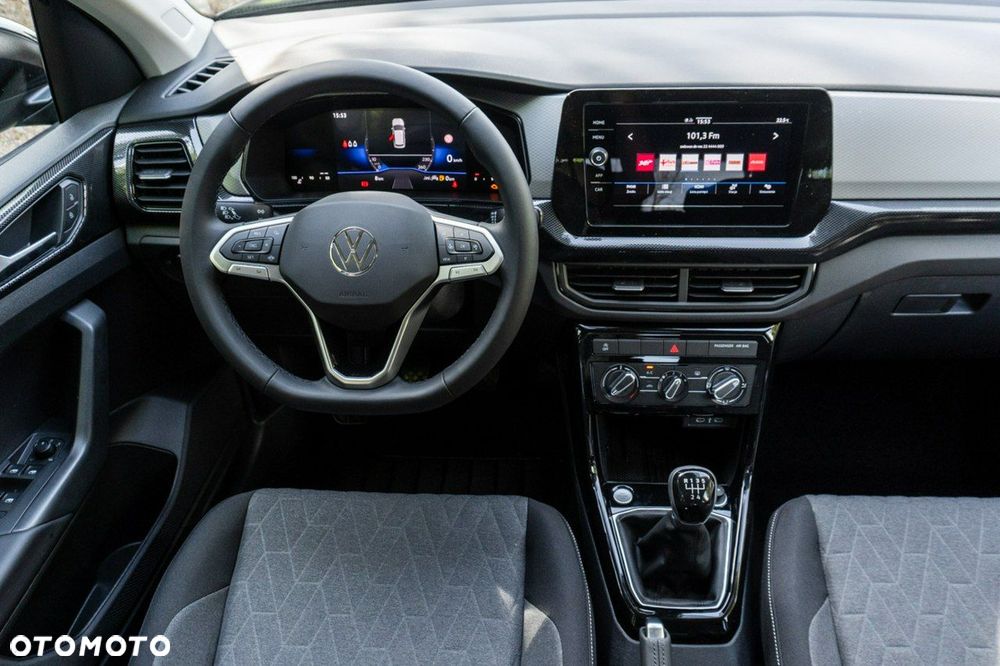 Volkswagen T-Cross - 15