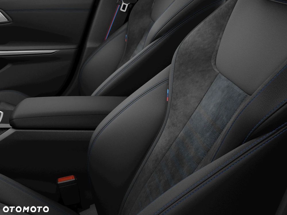 BMW Seria 3 320i xDrive M Sport - 38