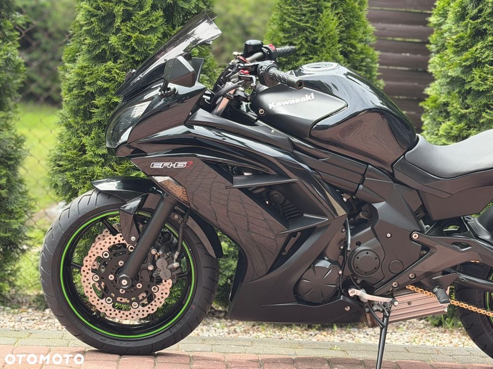 Kawasaki ER - 19