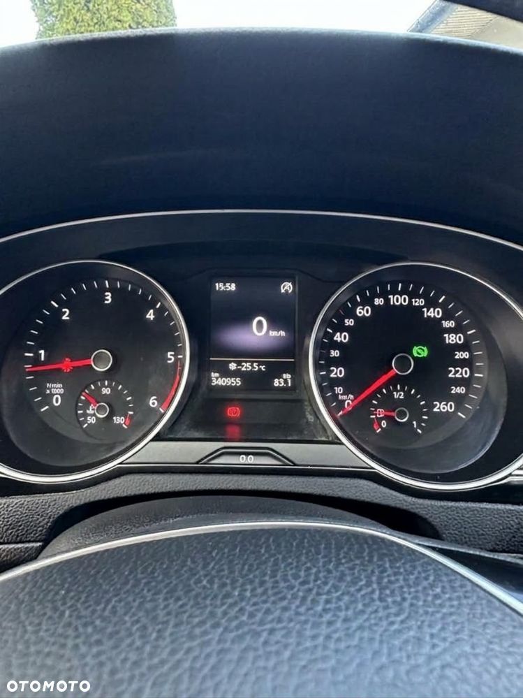 Volkswagen Passat 2.0 TDI SCR 4Mot DSG Highline - 25
