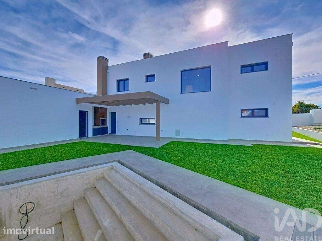 Casa / Villa T4 em Silveira de 238,00 m2 - Grande imagem: 2/30