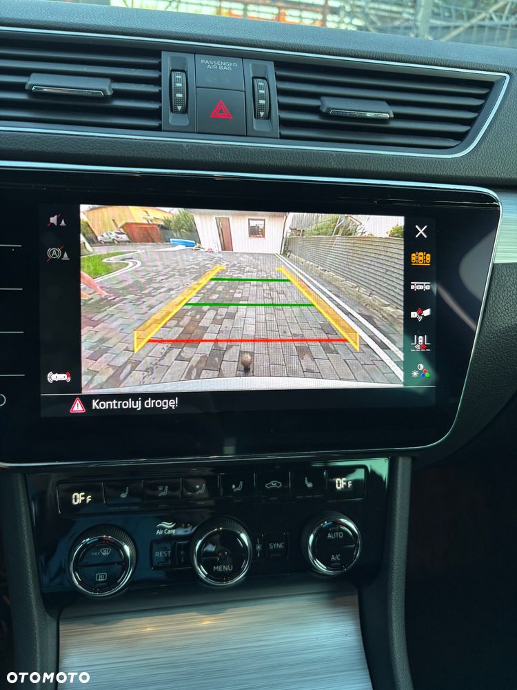 Skoda Superb 2.0 TDI SCR 4x4 Ambition DSG - 18