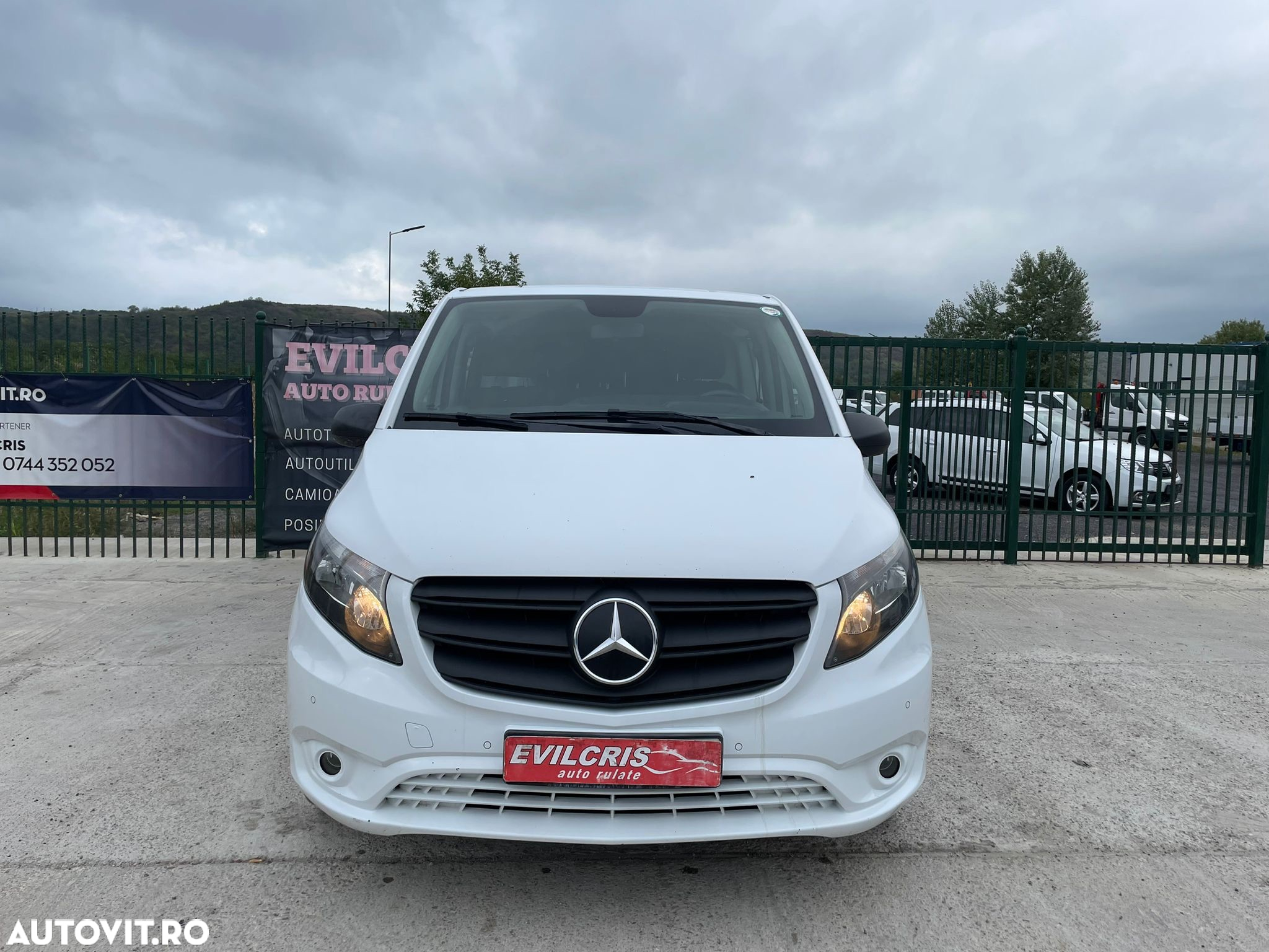 Mercedes-Benz Vito 4x4 6 LOCURI LUNG AUTOMAT - 9
