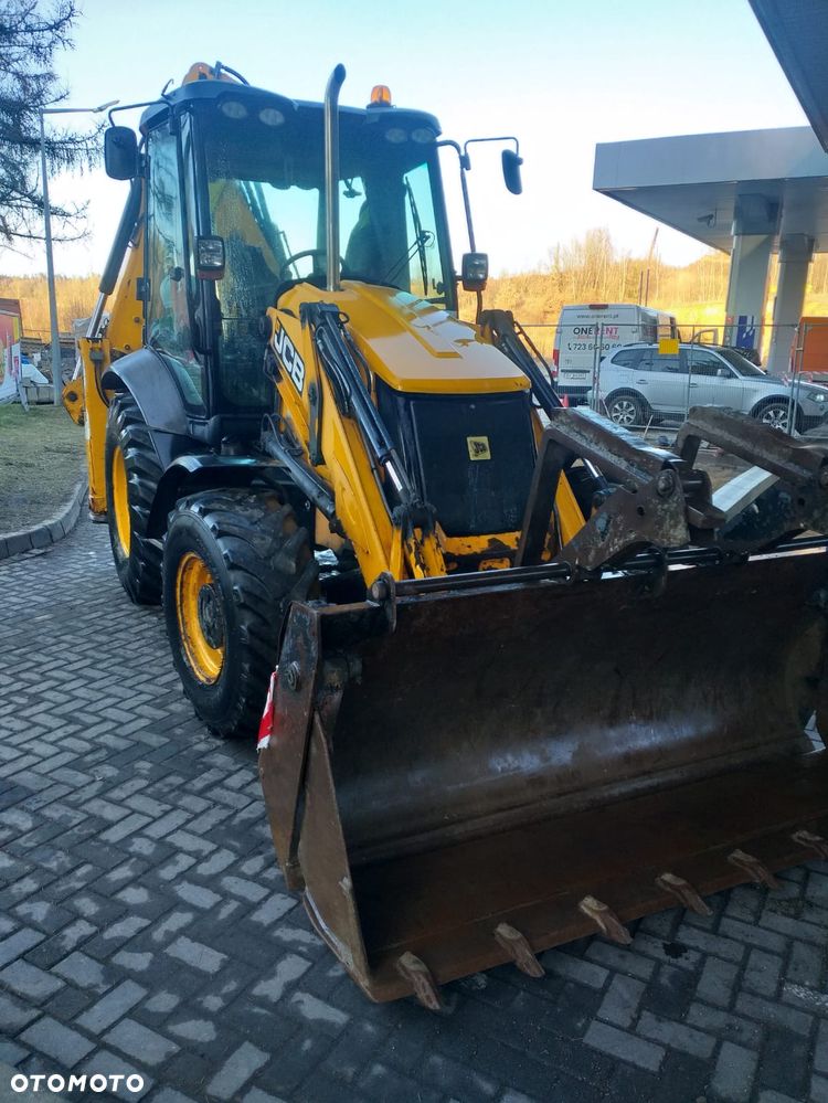 JCB 3CX CONTRACTOR - 3
