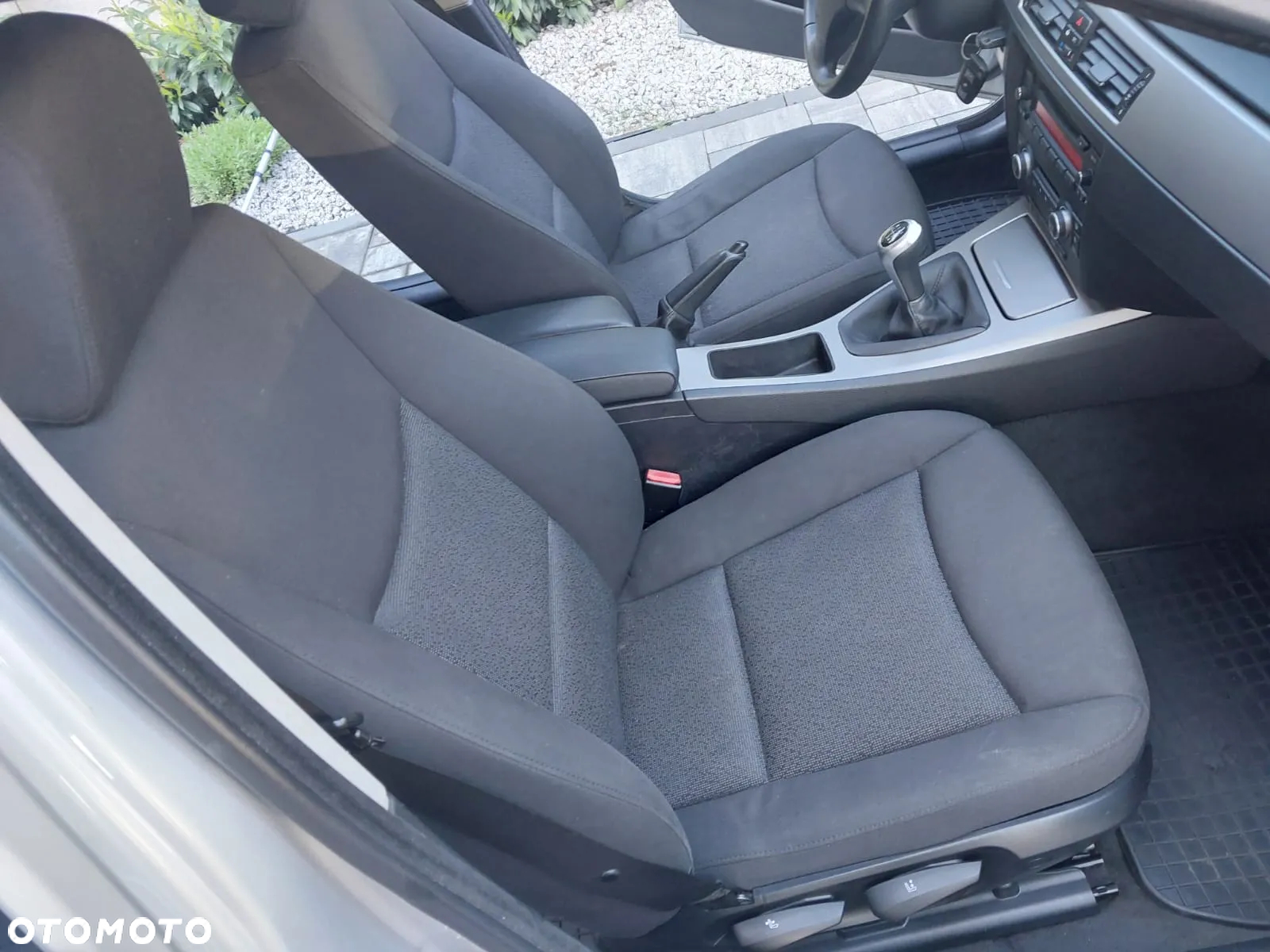 BMW Seria 3 318i - 12
