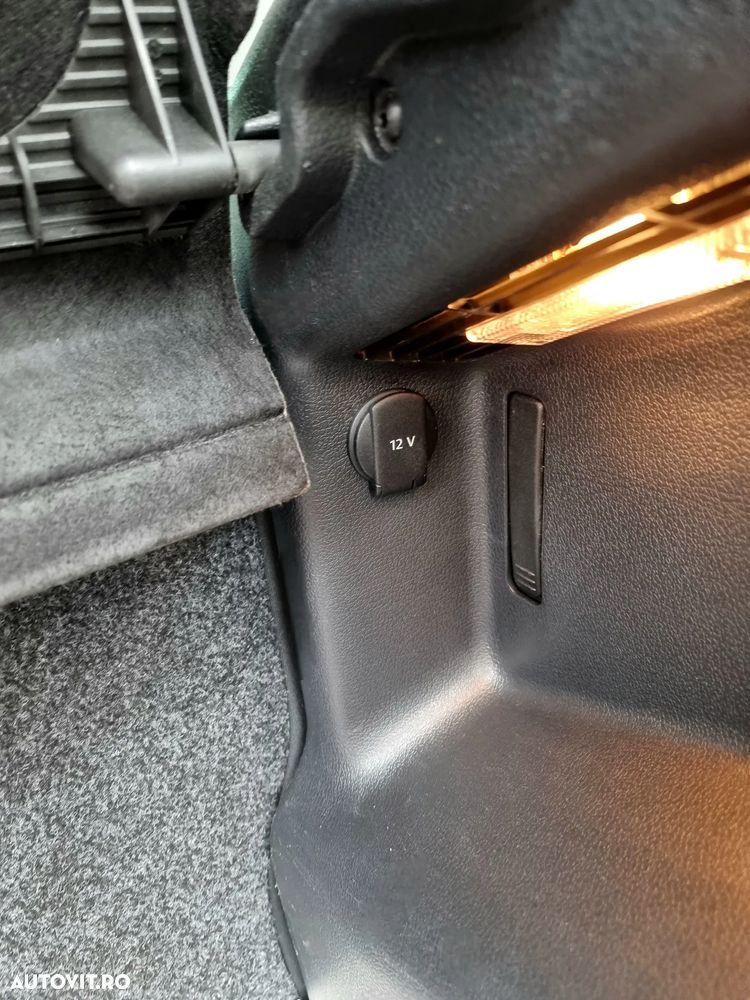 Volkswagen Golf - 16