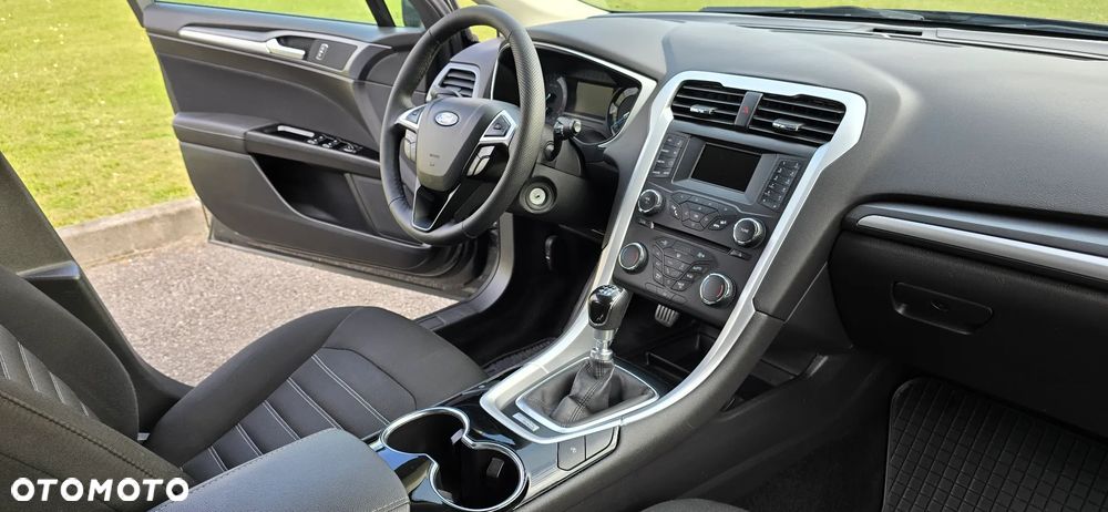 Ford Mondeo 1.5 EcoBoost Trend - 11