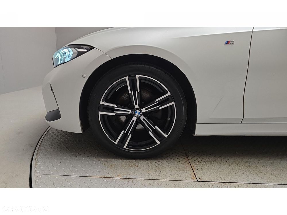 BMW Seria 3 320d xDrive mHEV M Sport - 24