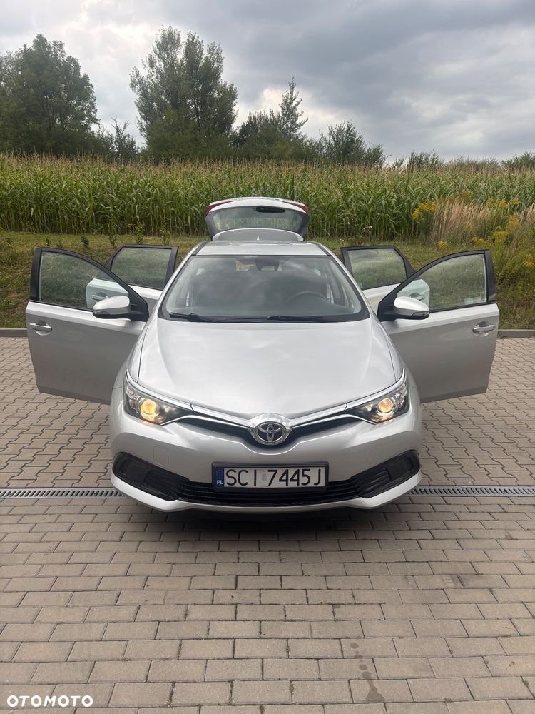 Toyota Auris 1.6 Active - 4