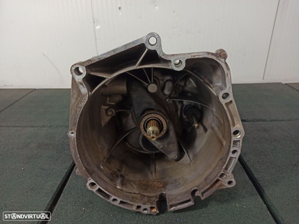 CAIXA DE VELOCIDADES BMW SERIE 3 COMPACT (E46) 320TD - 5