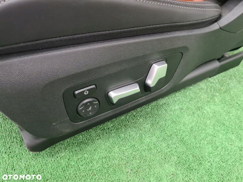 BMW 8 G14 TAPICERKA FOTELE KANAPA BOCZKI TUNEL SKÓRA - 8