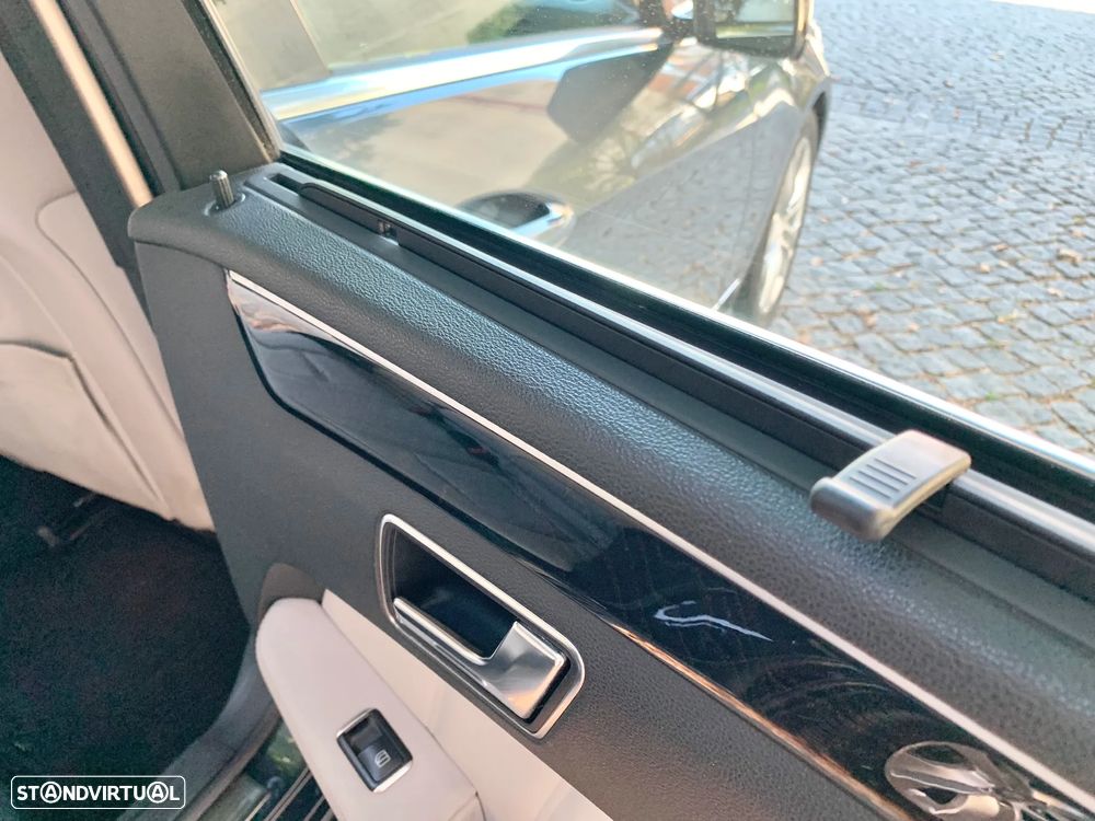 Mercedes-Benz E 300 Bluetec Hybrid Avantgarde - 10