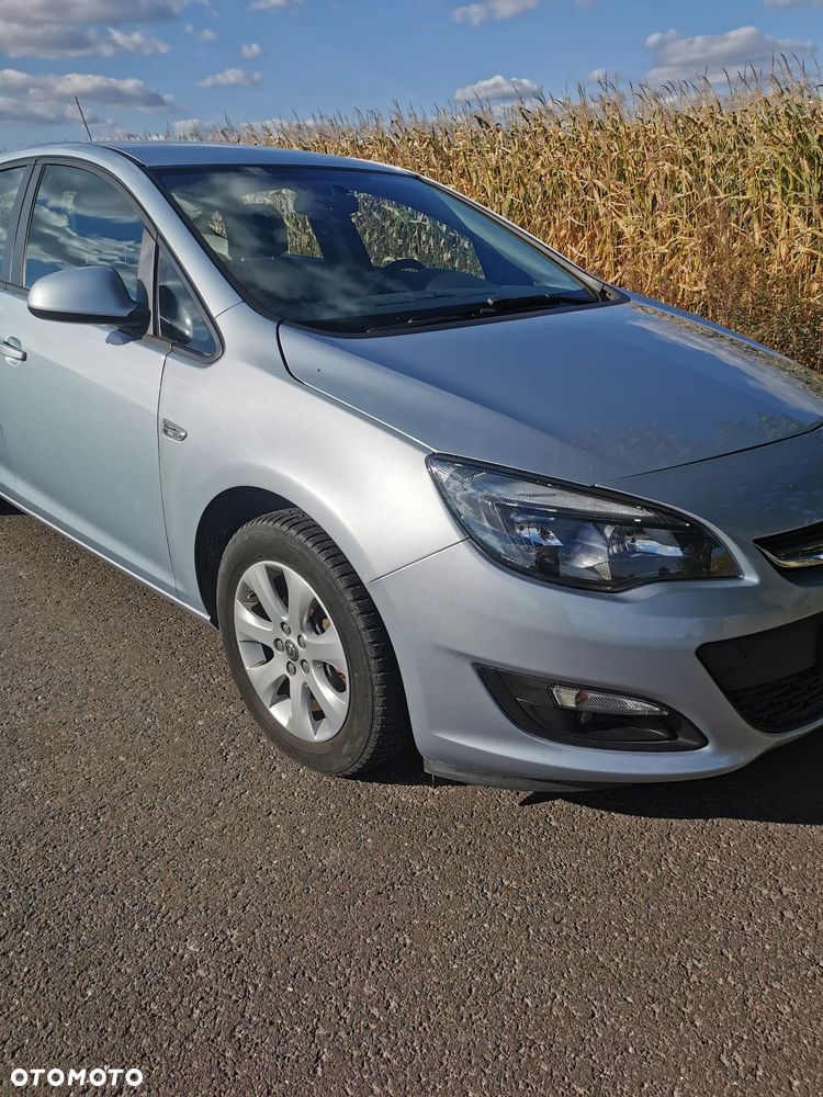 Opel Astra 1.6 Business EU6 - 8