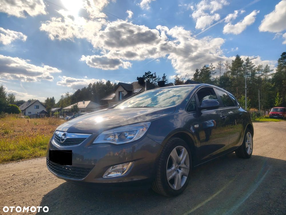 Opel Astra 1.4 Turbo - 1