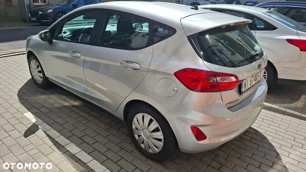 Ford Fiesta - 8