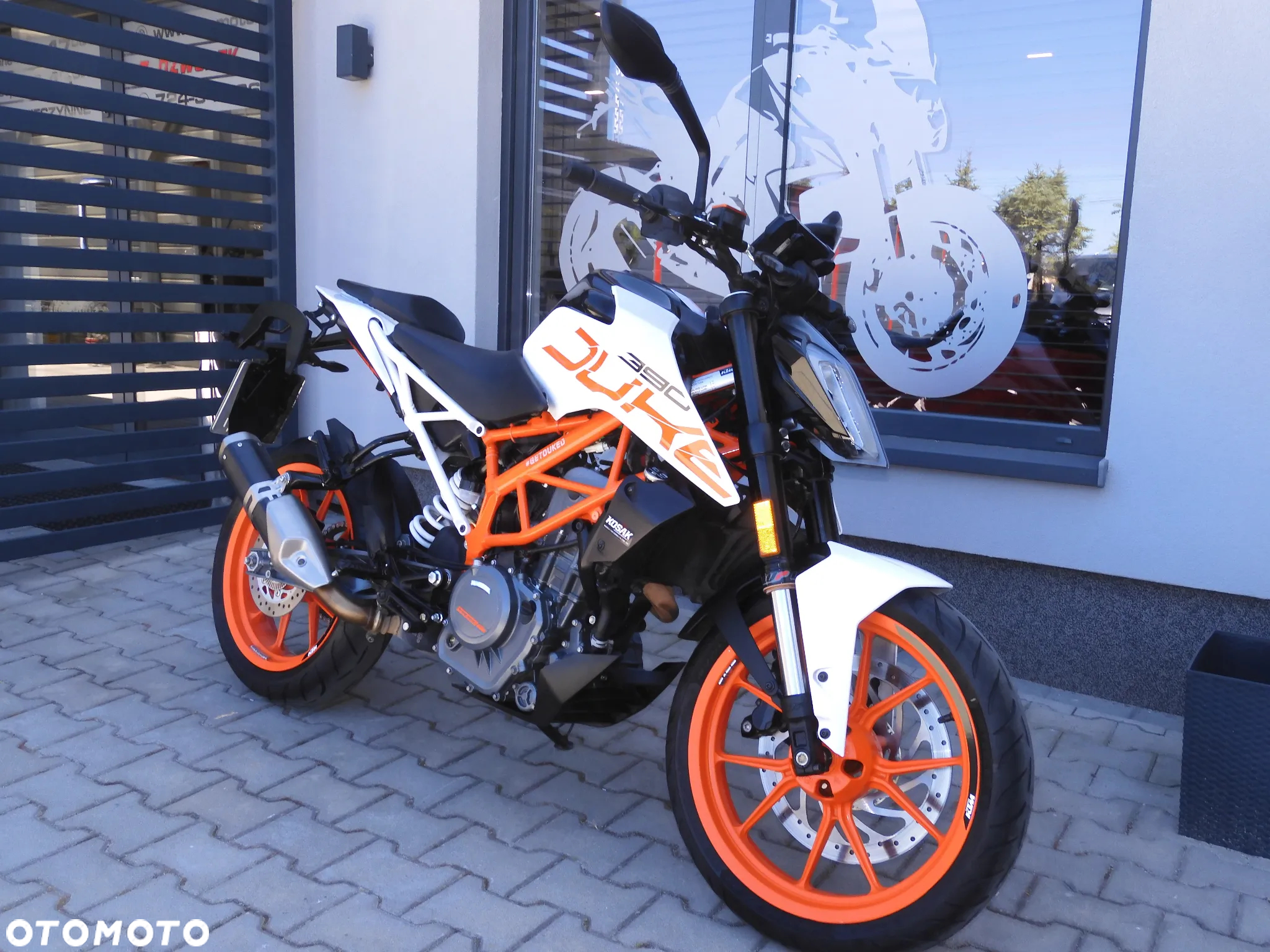 KTM Duke - 19