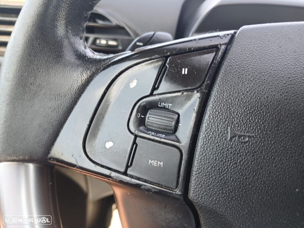 Citroën C4 Grand Picasso 1.6 e-HDi Intensive ETG6 J17 - 22
