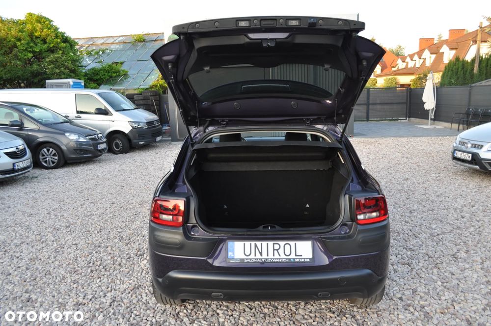 Citroën C4 Cactus 1.2 PureTech Shine S&S - 19