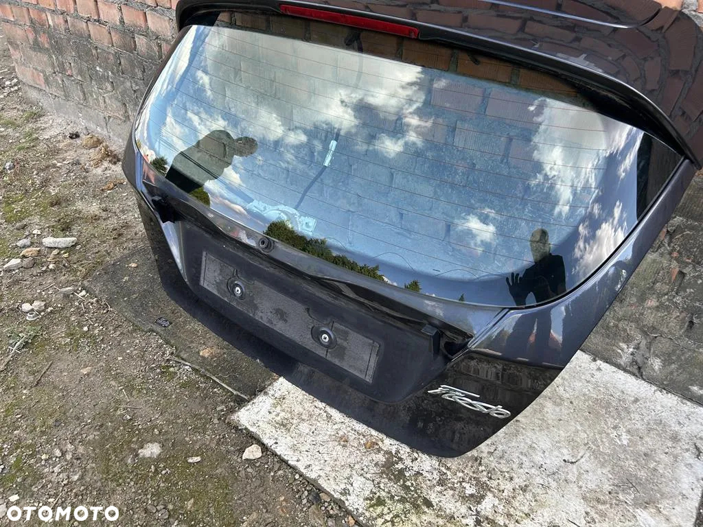 Klapa bagażnika tył tylna Ford Fiesta Mk7 - 3