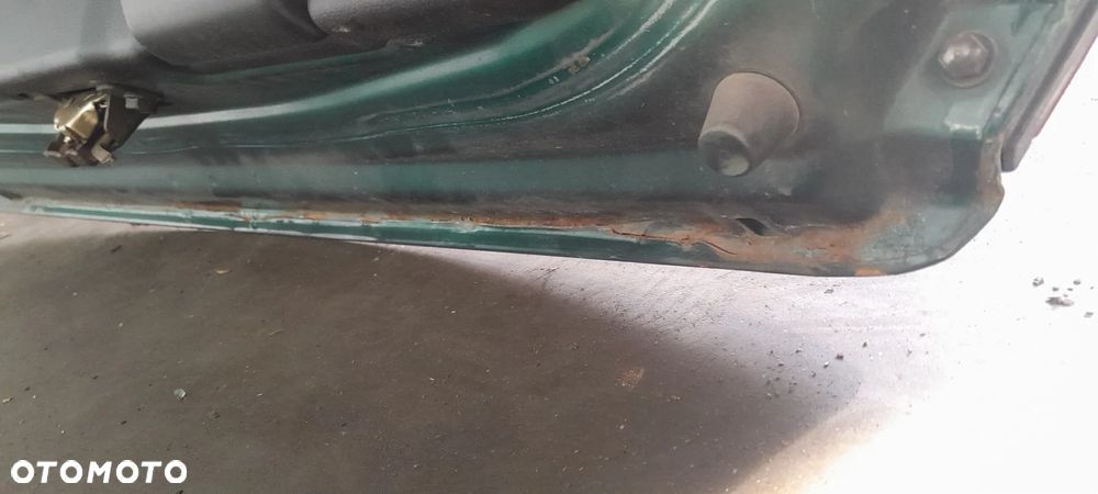 MAZDA 323F BA V KLAPA BAGAŻNIKA TYLNA TYŁ KOMPLETNA 16P nr. 46/6 - 5