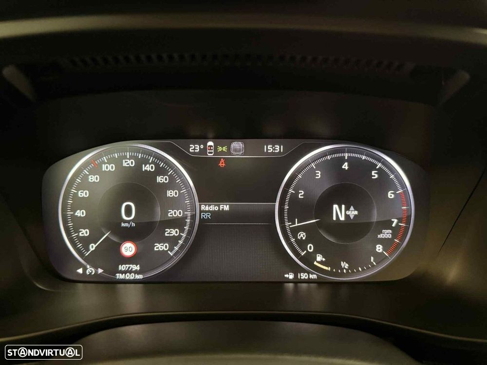 Volvo XC 40 1.5 T2 Momentum - 13