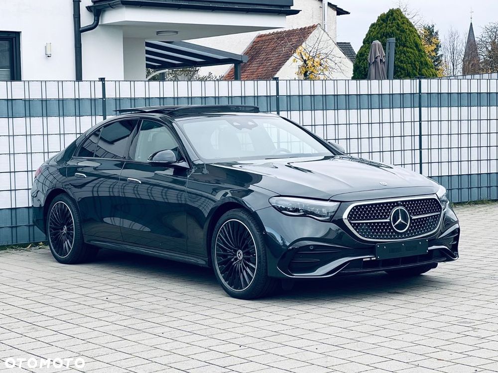 Mercedes-Benz Klasa E 220 d 4-Matic AMG - 3