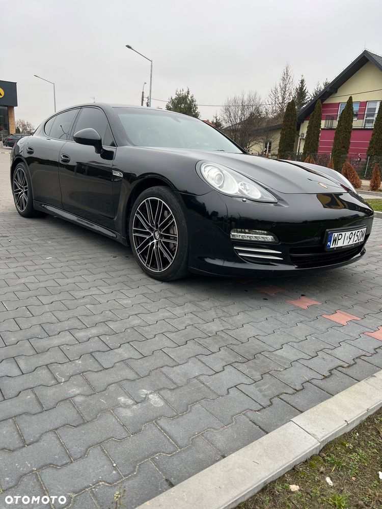 Porsche Panamera PDK - 5