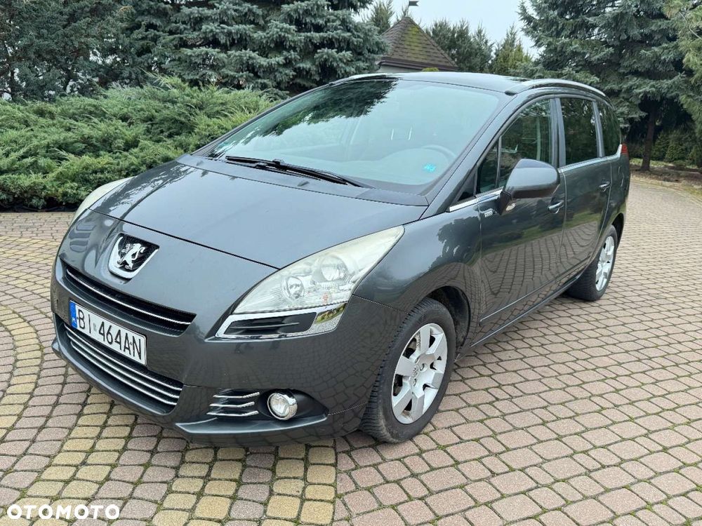 Peugeot 5008 - 10