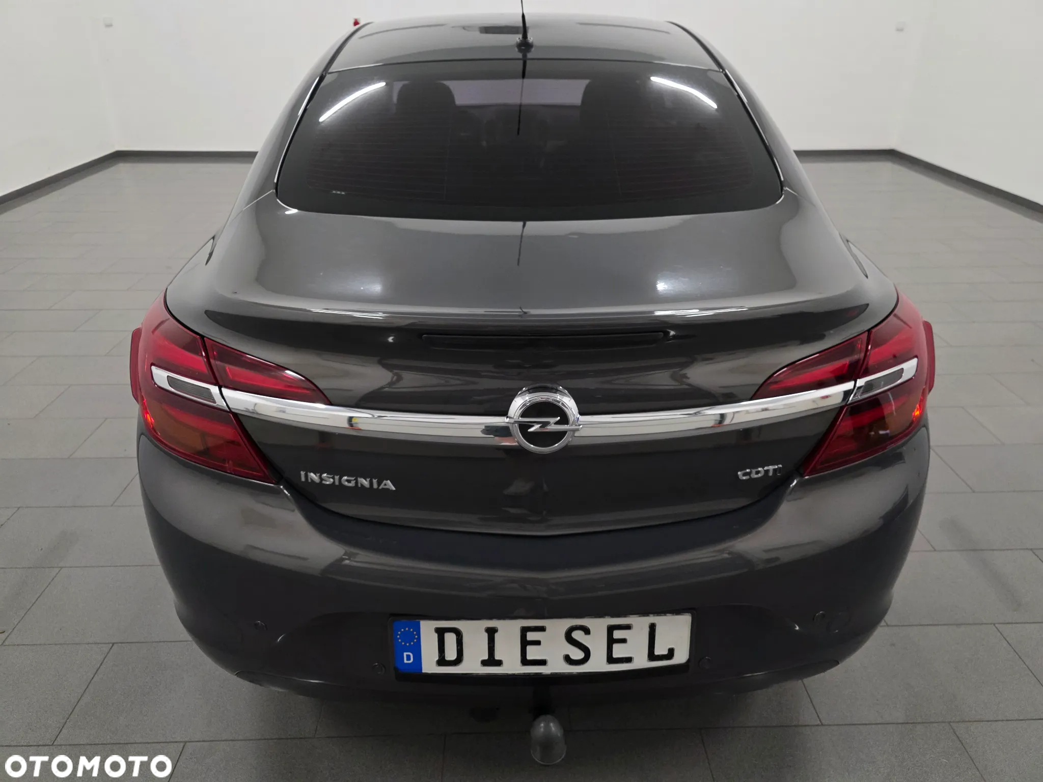 Opel Insignia 2.0 CDTI Design Edition - 35
