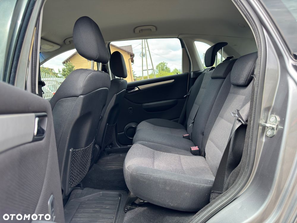 Mercedes-Benz Klasa B 180 CDI Autotronic Special Edition - 17