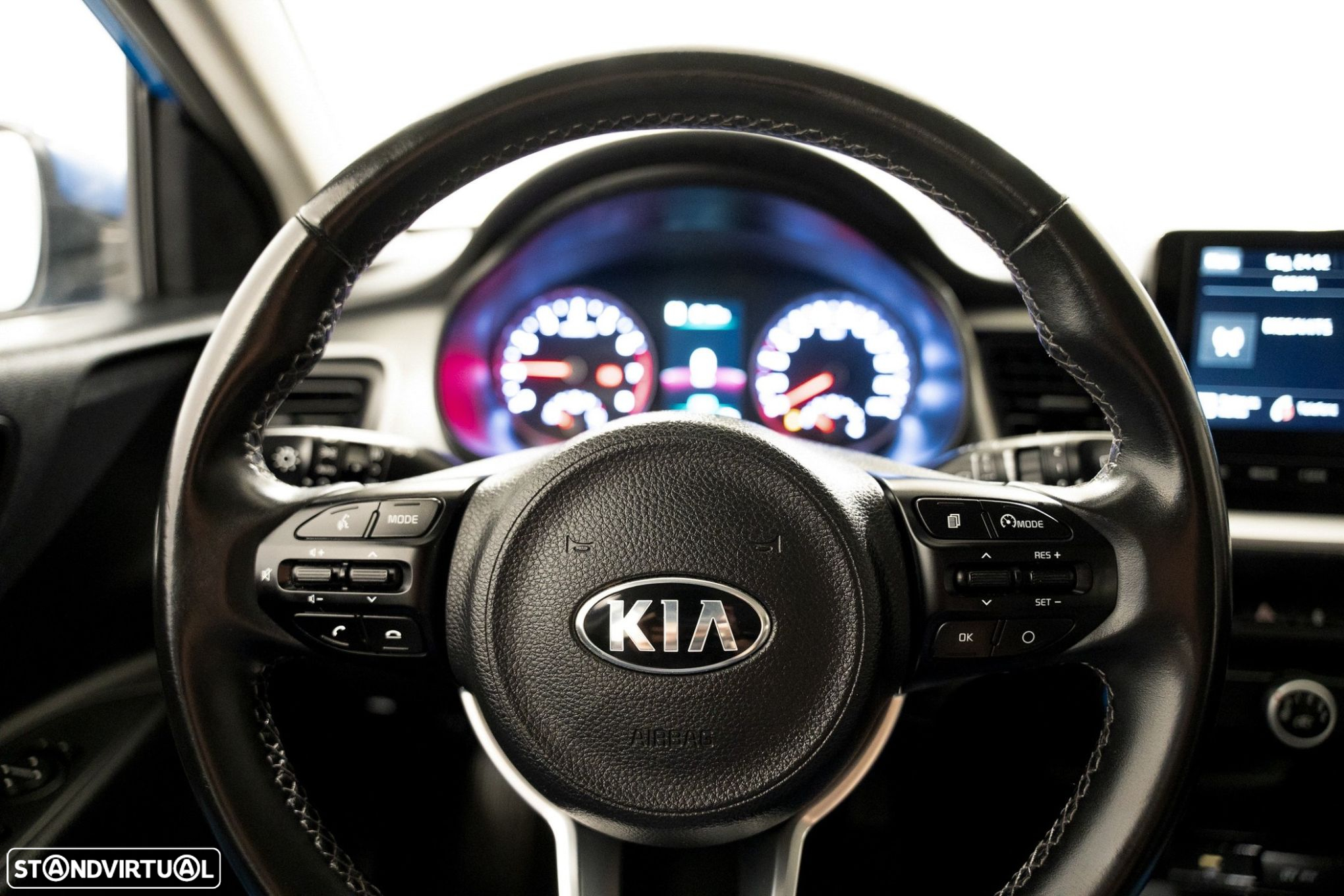 Kia Stonic 1.0 T-GDI EX - 8