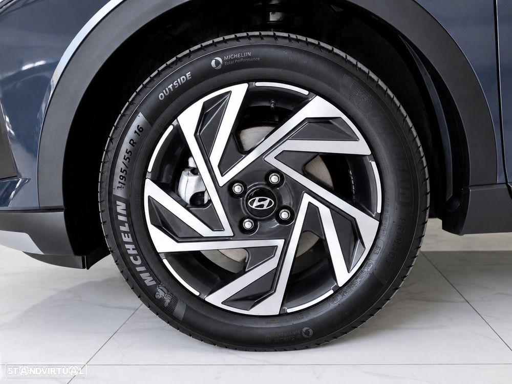 Hyundai Bayon 1.0 T-GDi Premium DCT - 15