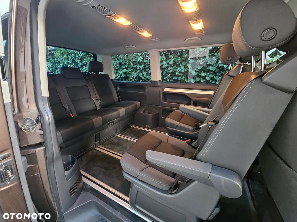 Volkswagen Multivan - 27