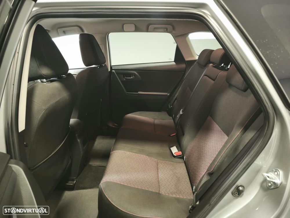 Toyota Auris Touring Sports 1.4 D-4D Active - 16