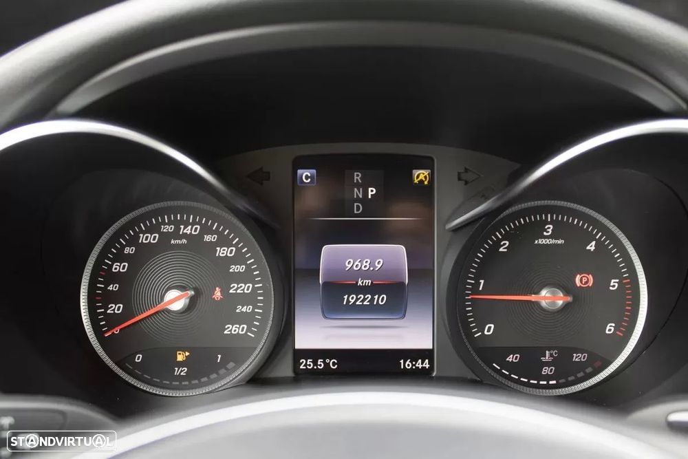 Mercedes-Benz C 220 BlueTEC Avantgarde+ Aut. - 24