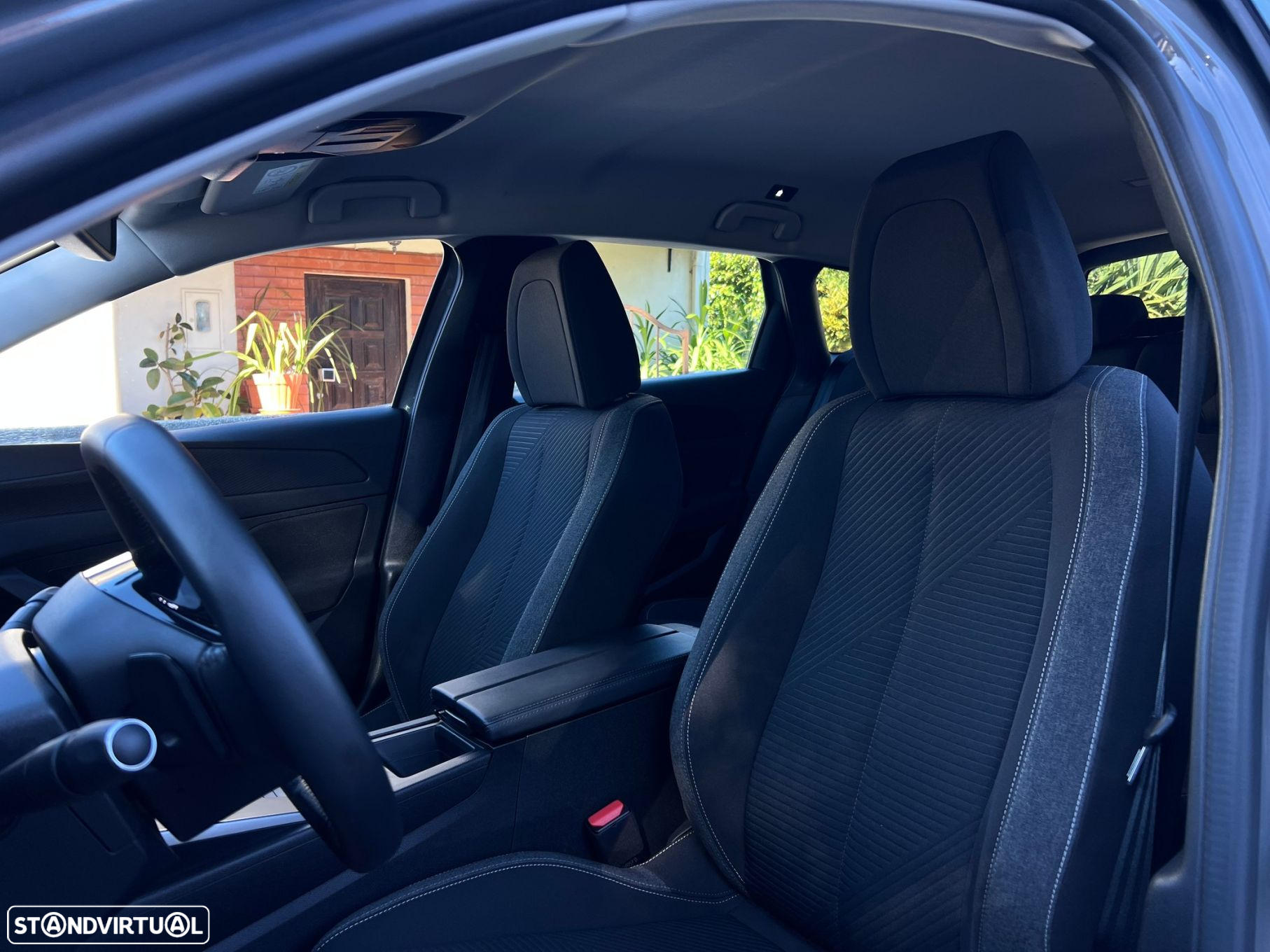 Peugeot 308 1.2 PureTech Allure EAT8 - 5
