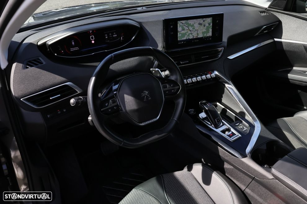Peugeot 5008 1.2 PureTech Allure Pack EAT8 - 14