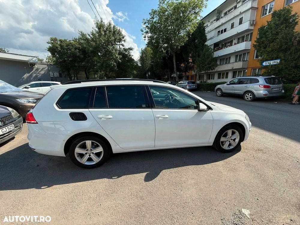 Volkswagen Golf - 5