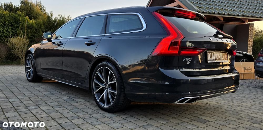 Volvo V90 D4 Geartronic Momentum Pro - 18