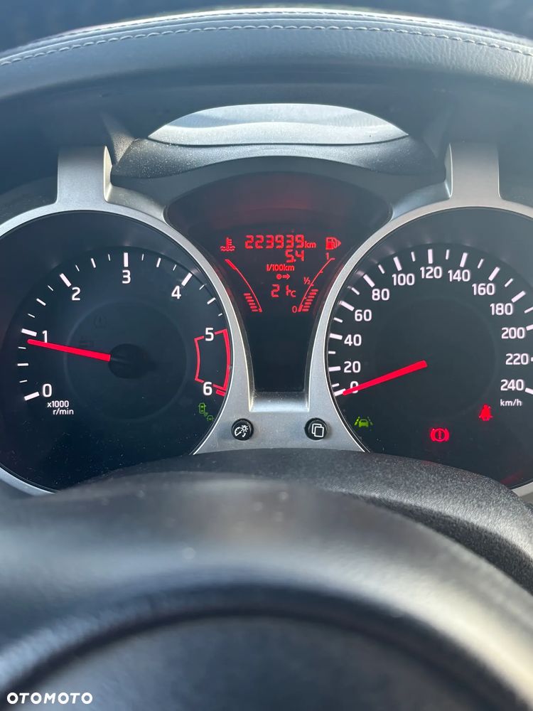 Nissan Juke 1.5 dCi Tekna EU6 - 14